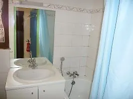 Le Curling B * Val Claret