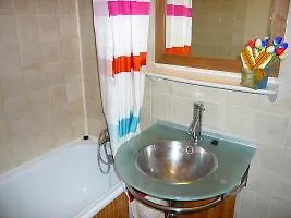 Le Curling B Hotel