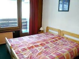 Le Curling B * Val Claret